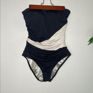 Victorias Secret Chic Black and Cream One-Piece Swimsuit